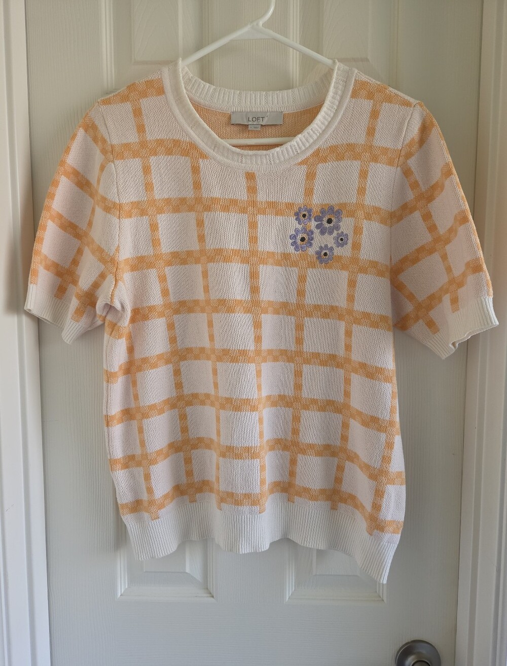 LOFT Plaid Short Sleeve Sweater Cream Orange Floral Embroidered‎ Knit Top Size L